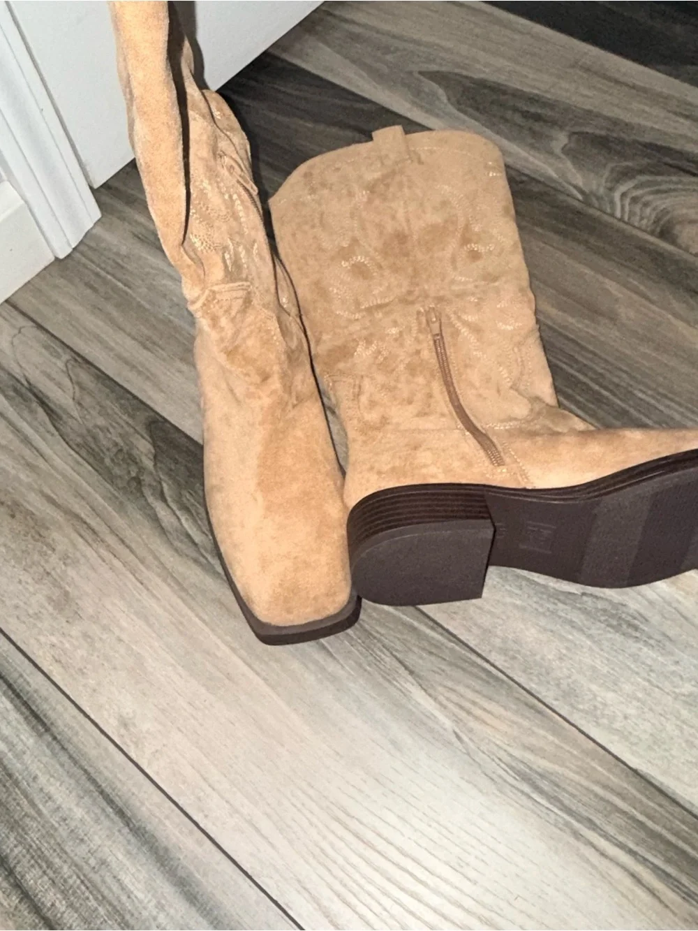 Tan Suede Knee-High Women's Boots - Brand Unknown size 9